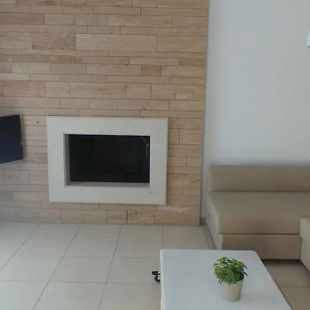 Apartment Niovi Boutique *