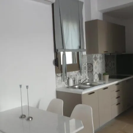 Apartment Niovi Boutique *